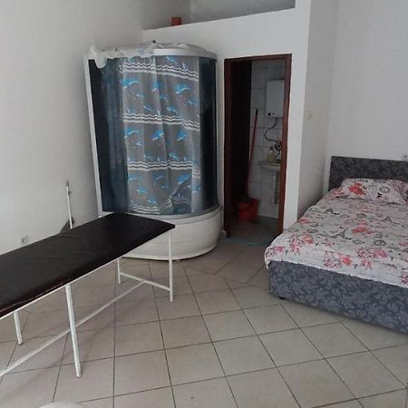 Big Bed, Rumenacka 7 Lägenhet Novi Sad Exteriör bild